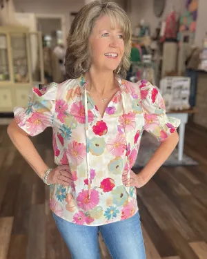 In Full Bloom Floral Print Short Sleeve Top in Curvy