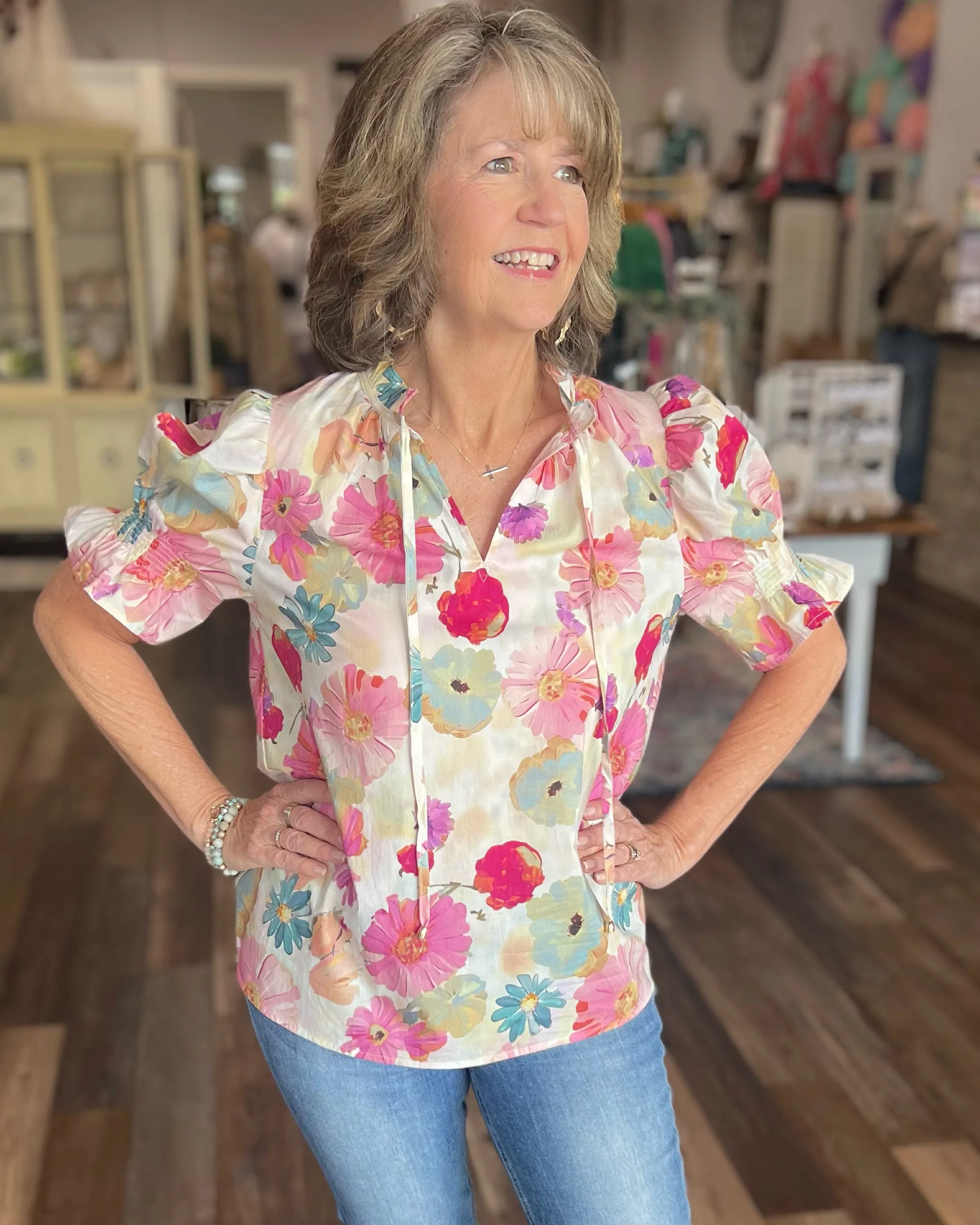 In Full Bloom Floral Print Short Sleeve Top in Curvy