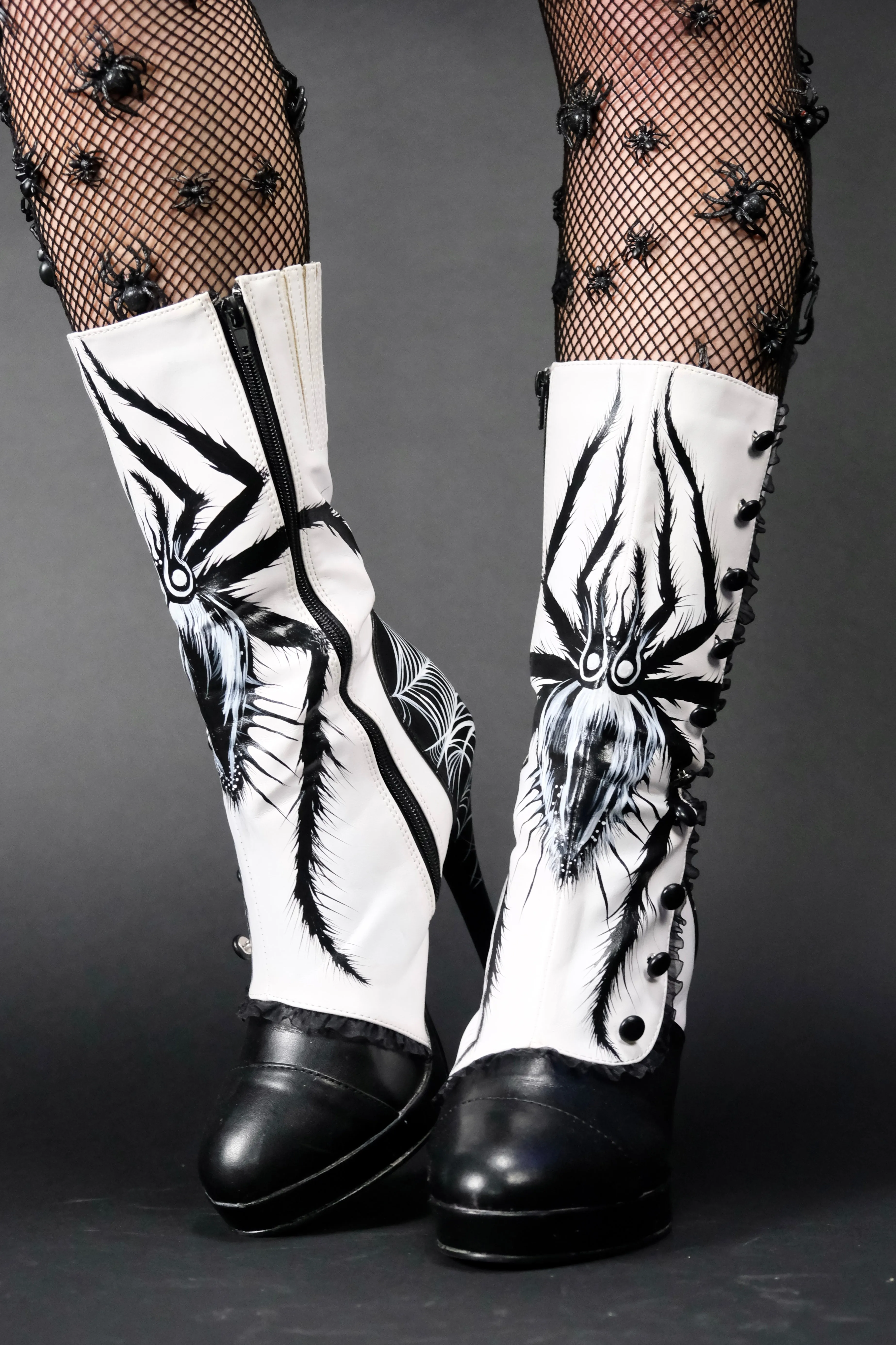 Orb Weaver Platform Boots