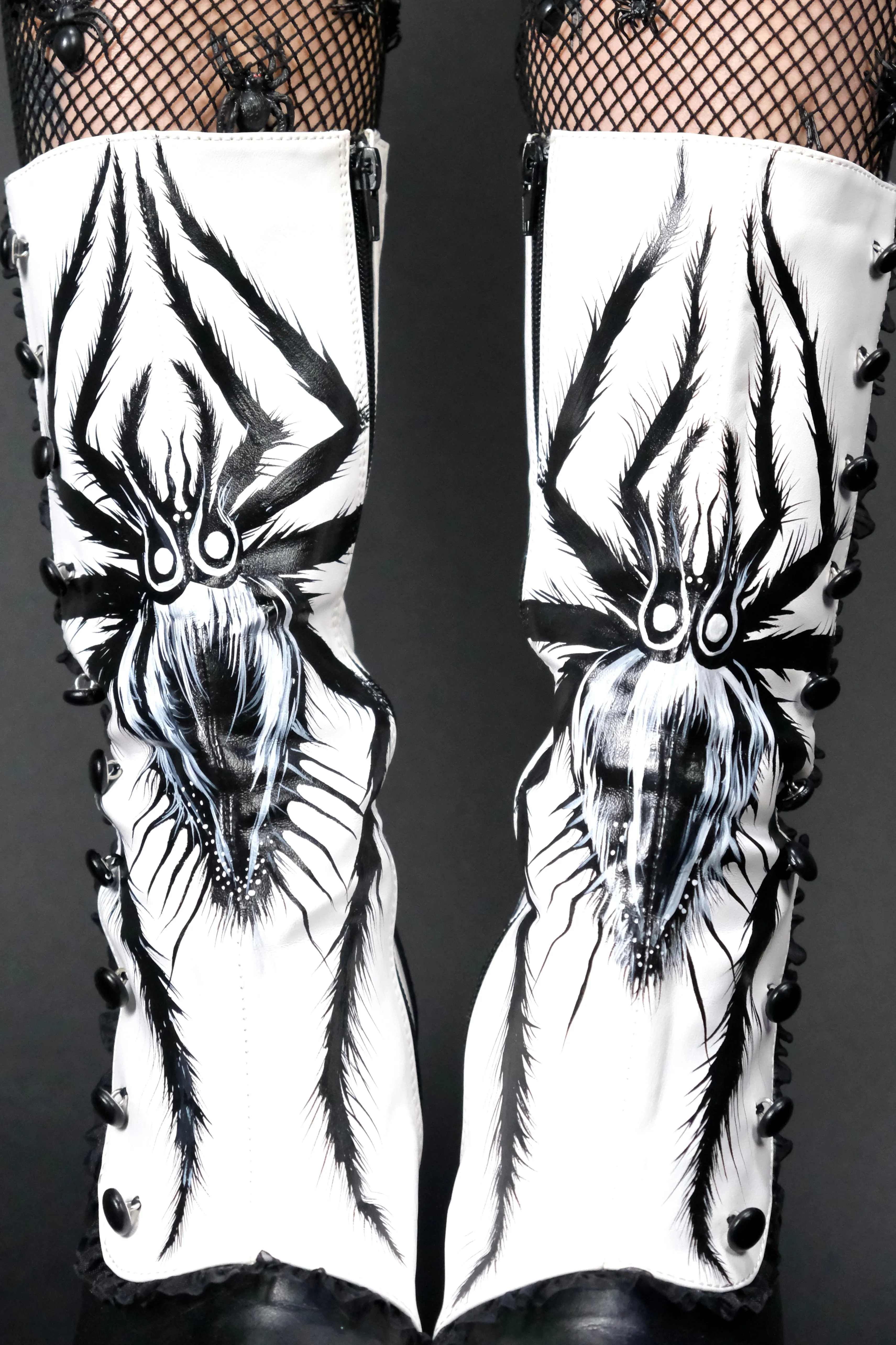 Orb Weaver Platform Boots