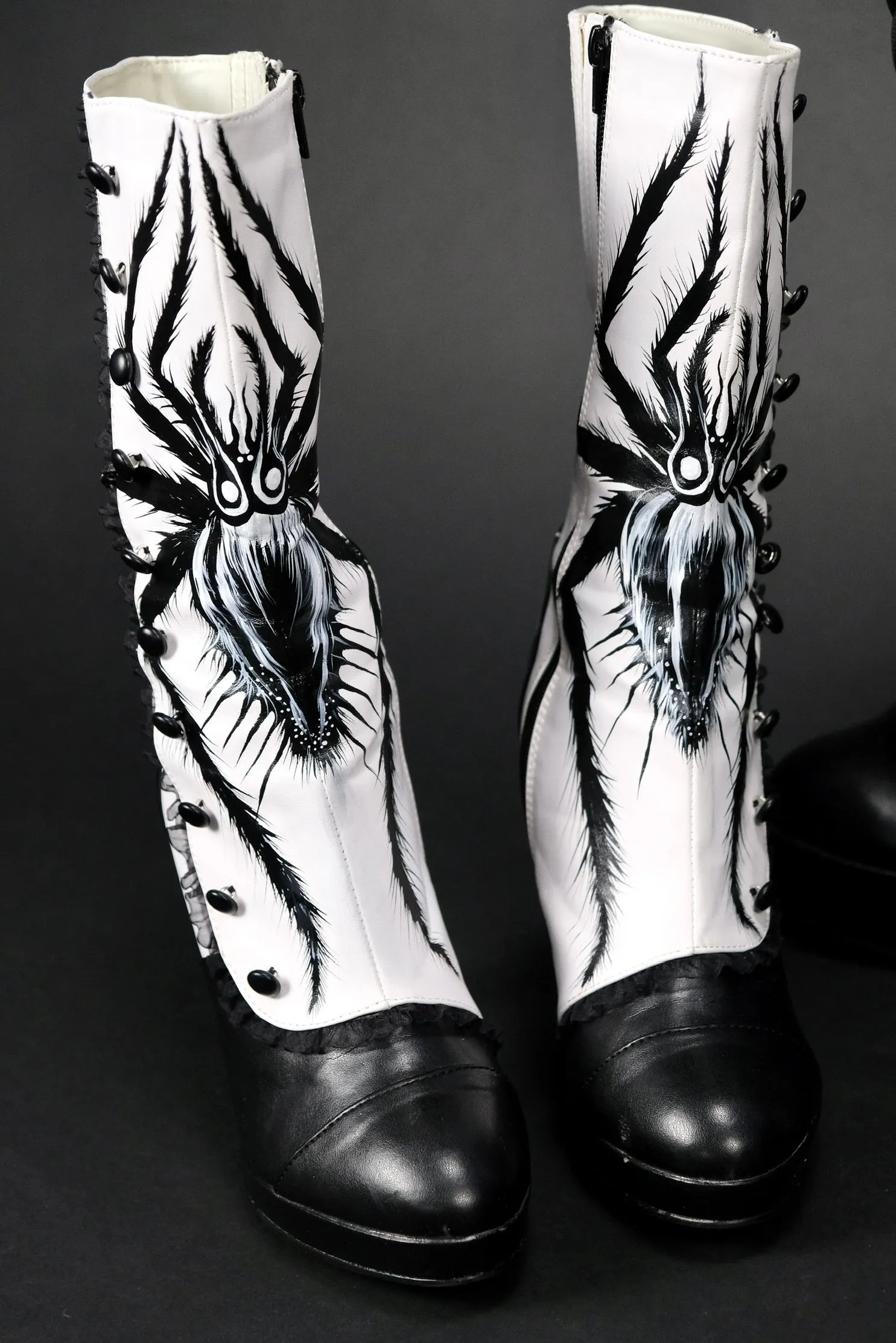 Orb Weaver Platform Boots