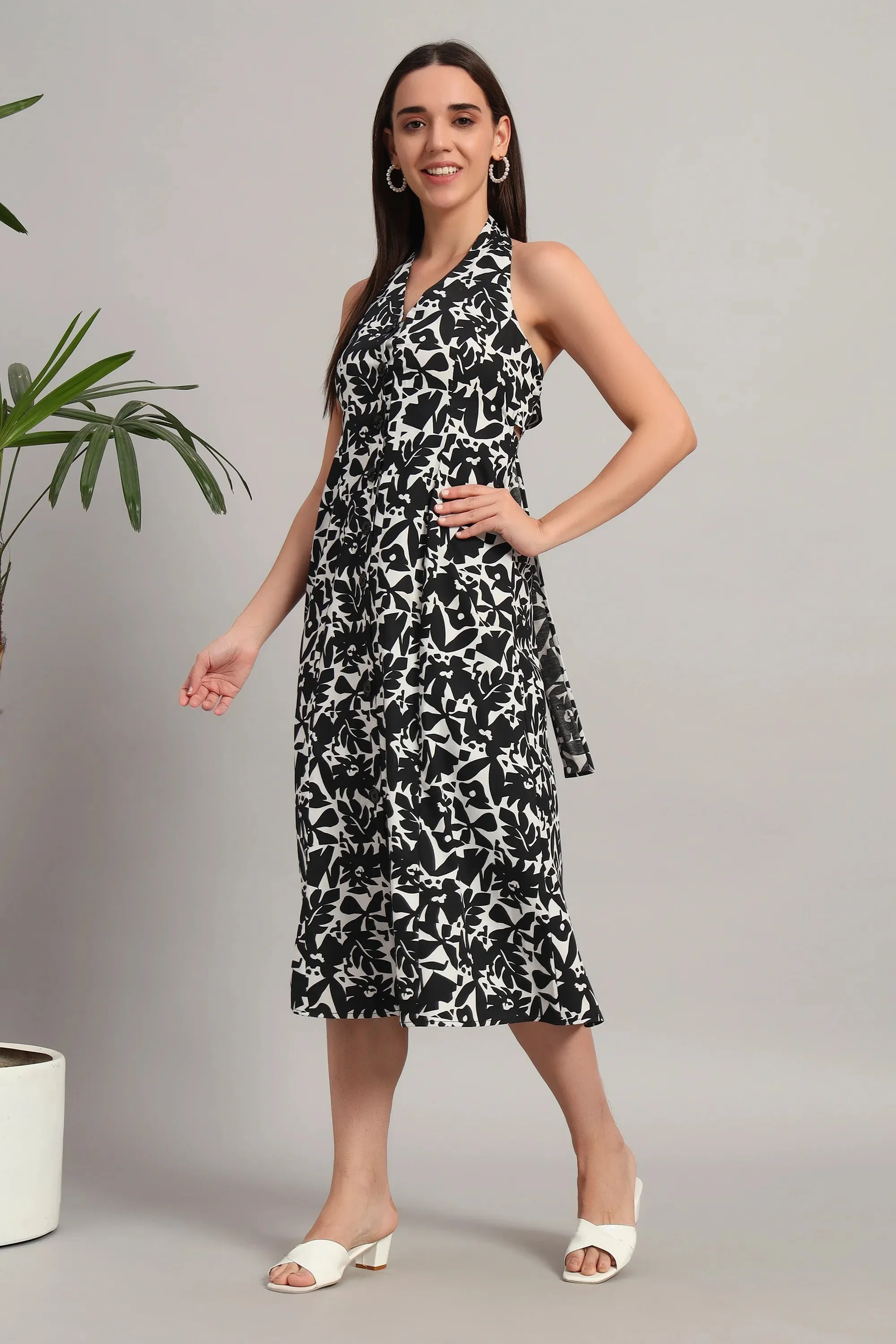 The Back-Tie Bloom, Black Dress